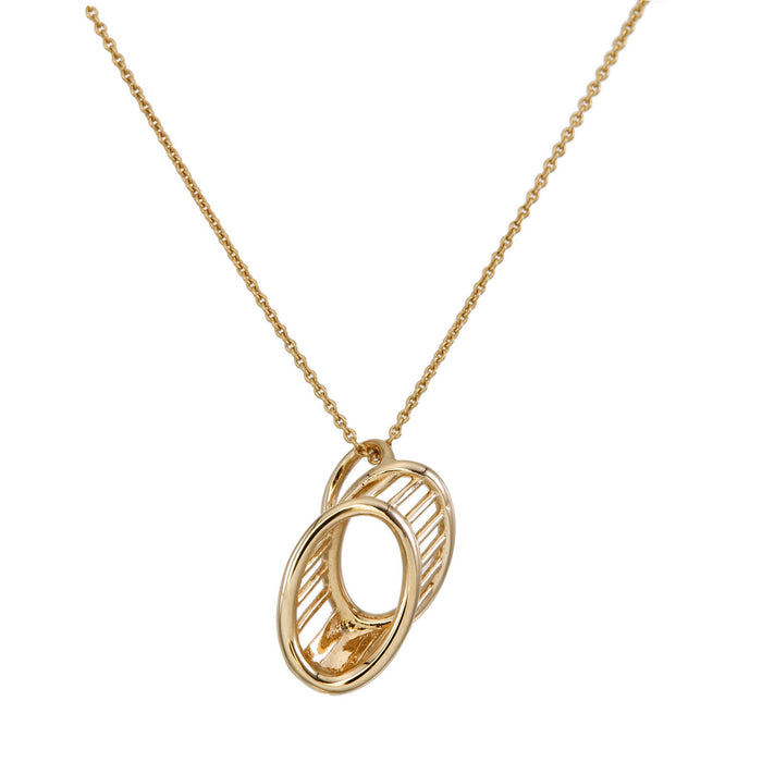 Alphabet O  Necklace in 18K Yellow Gold